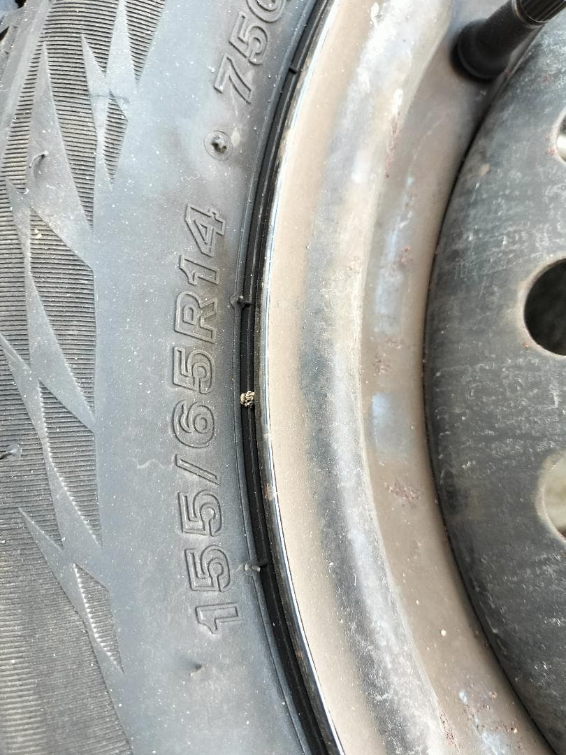 値下【引取り限定／広島市】スタッドレスタイヤ VRX2 155/65R14 4本
