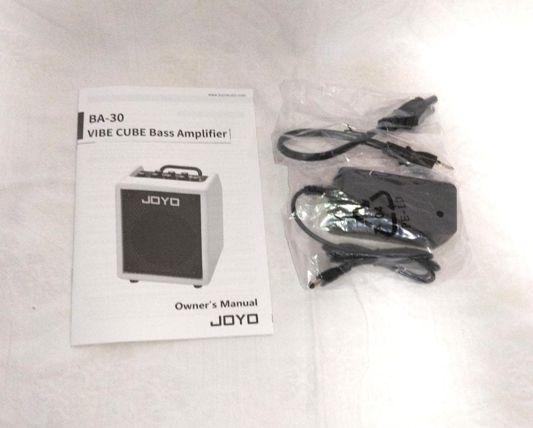 JOYO BA-30 VIBE CUBE (WHT) 30W 小型ベースアンプ