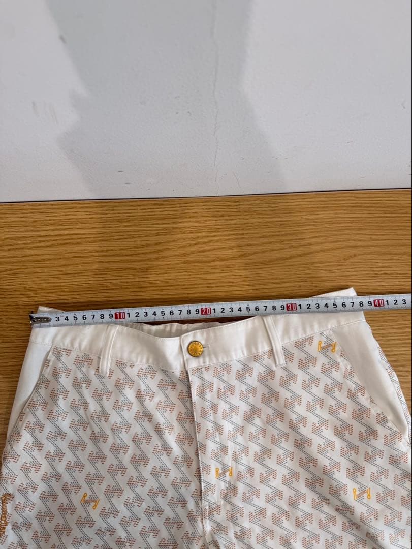 レザレクション GMパターン ショートパンツM