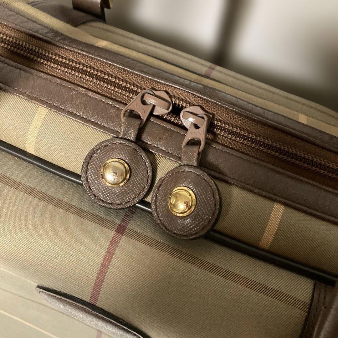 BURBERRYバーバリーズ ボストンバッグ ★チェック.玉虫色