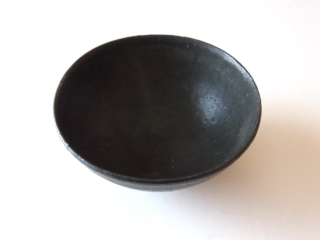 長谷川奈津 黒釉碗／鉢 飯碗 陶器 皿
