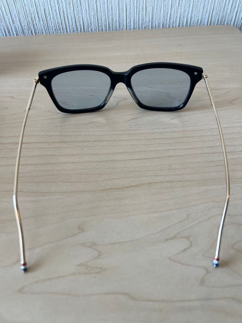 THOM BROWNE ブラック サングラス ケース付き