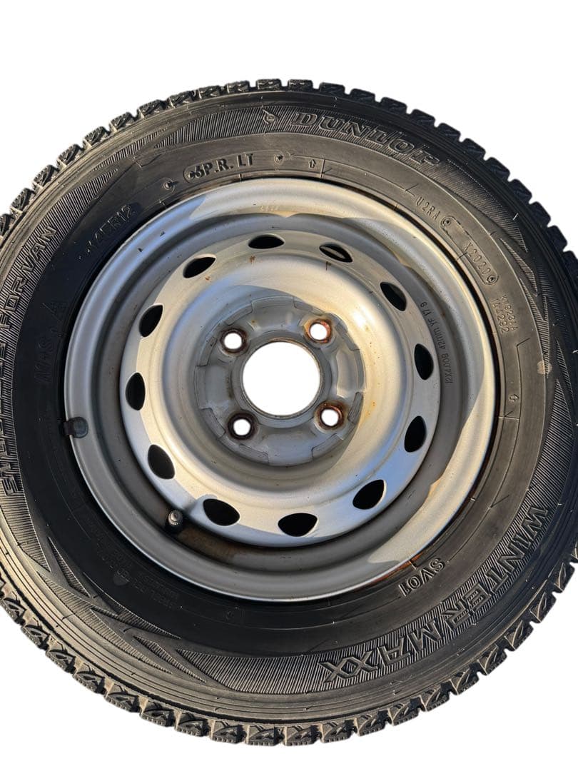 ダンロップ ウインターマックスSV01 145R12 6PR LTホイールセット
