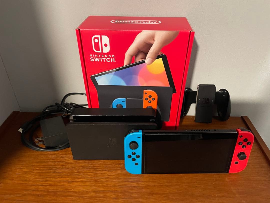 Nintendo Switch ネオンブルー/ネオンレッド 有機EL 箱付属品付