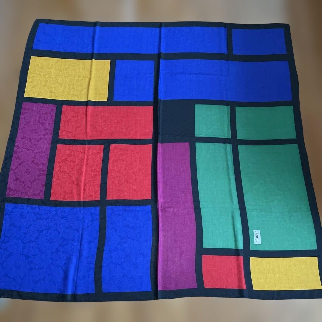 YvesSaintLaurent シルクウール大判スカーフ 145㎝
