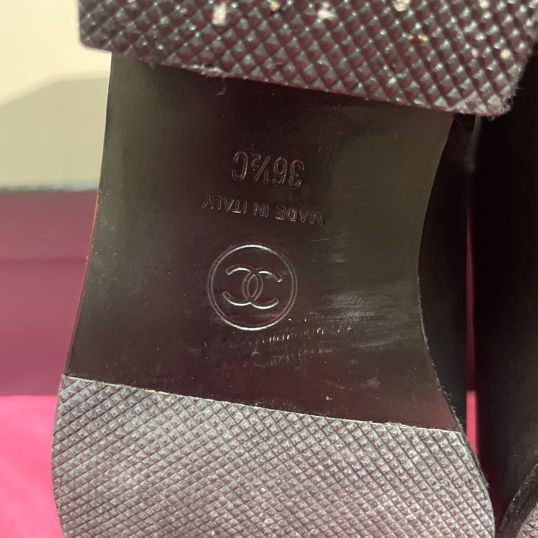 CHANEL レザーブーツ黒