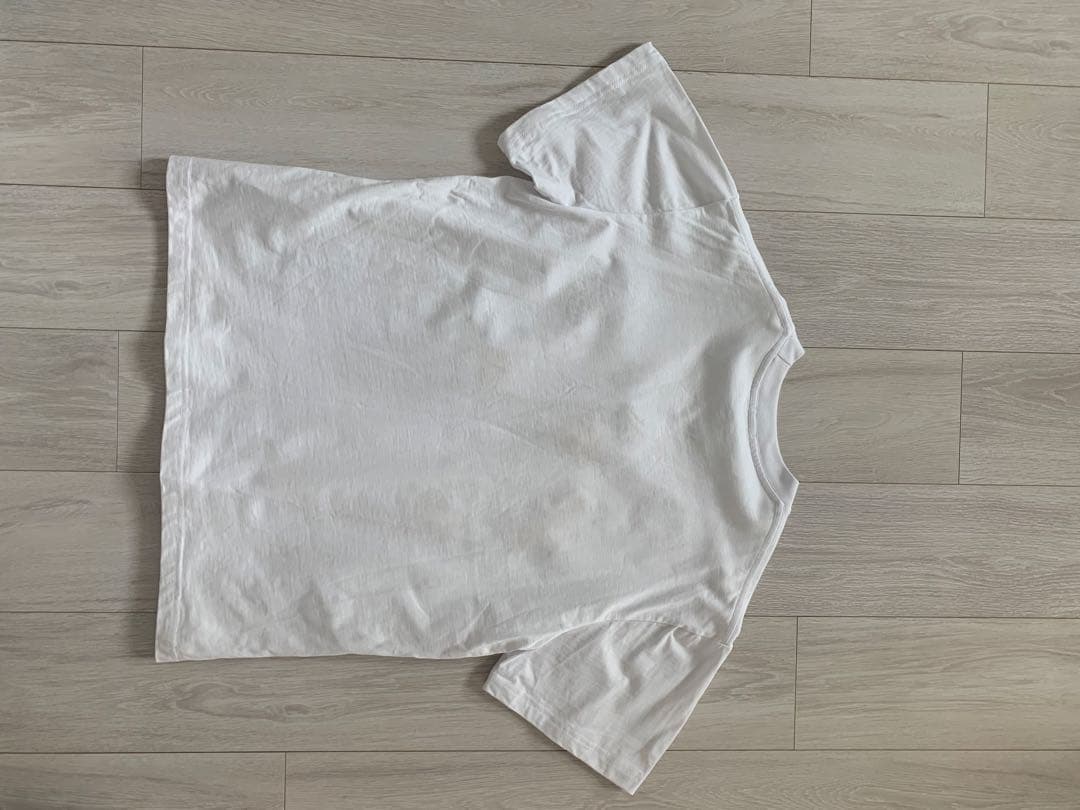 ✨セレブ感✨Loewe 花柄刺繍 ホワイトTシャツ