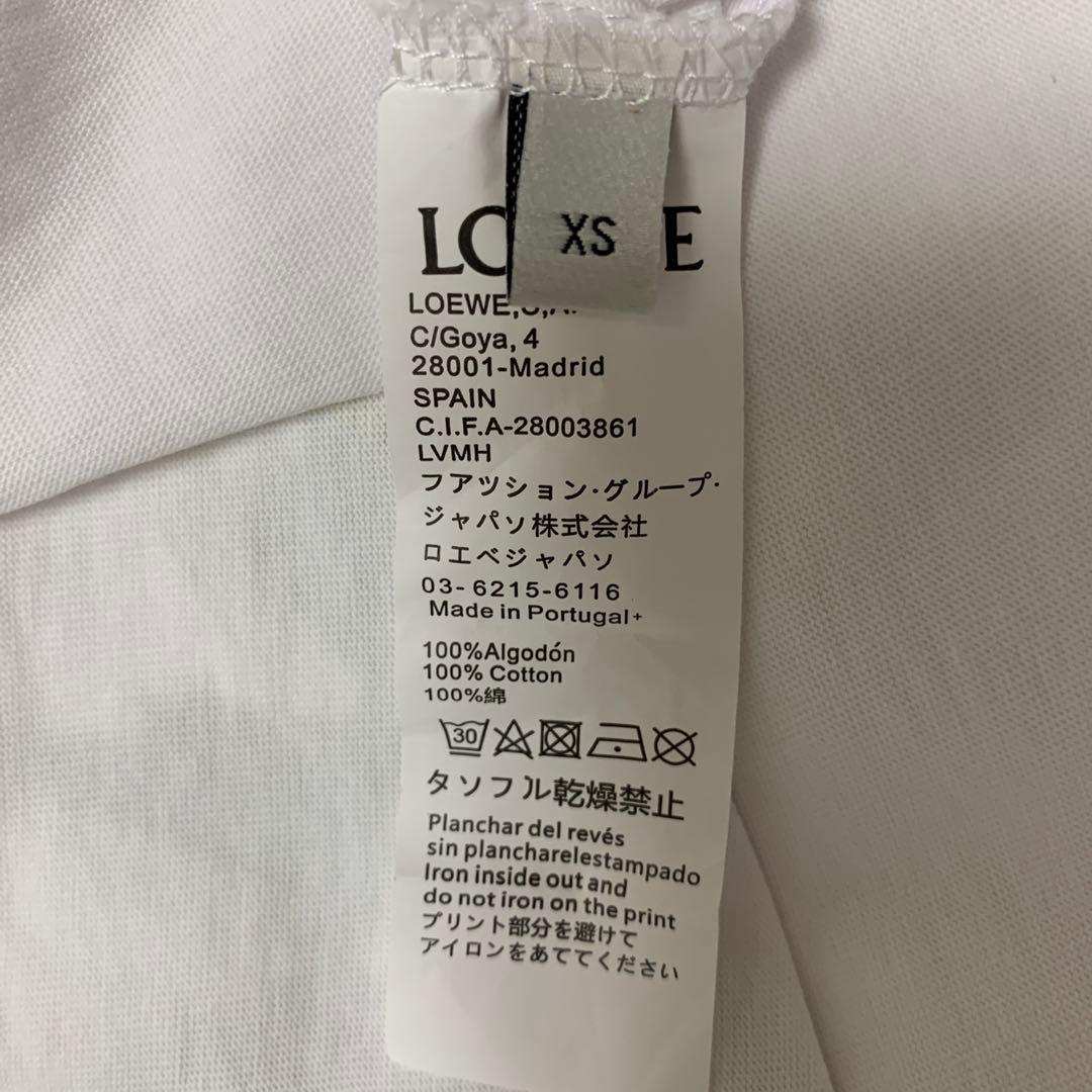 ✨セレブ感✨Loewe 花柄刺繍 ホワイトTシャツ