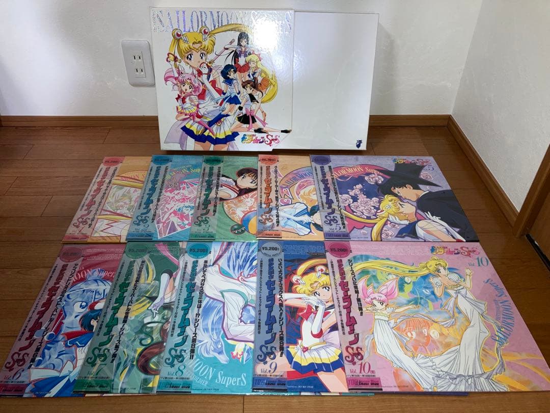 LD　セーラームーン【TV5期分＋劇場版】5BOX　レーザーディスク