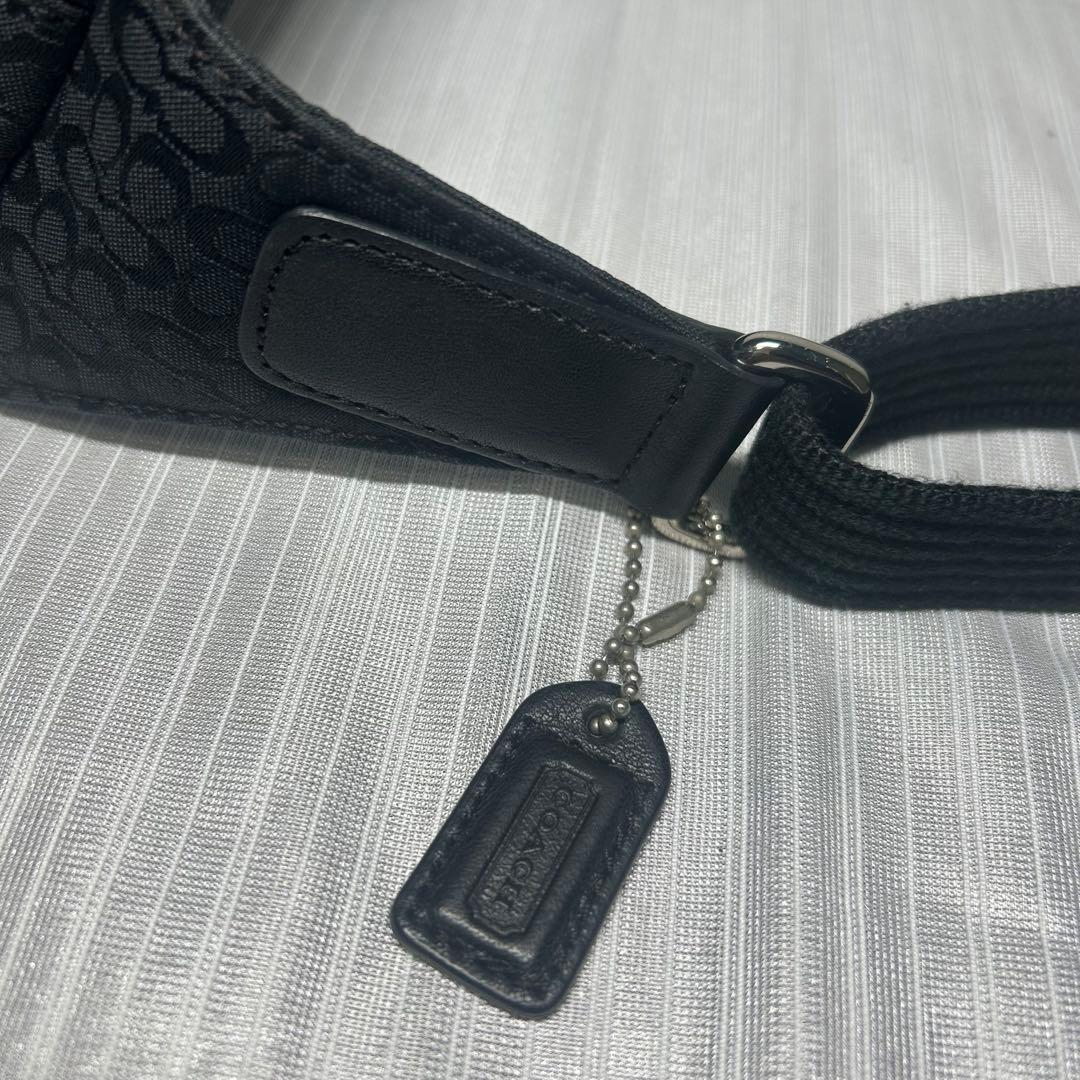 coach ボディバッグ シグネチャー 黒