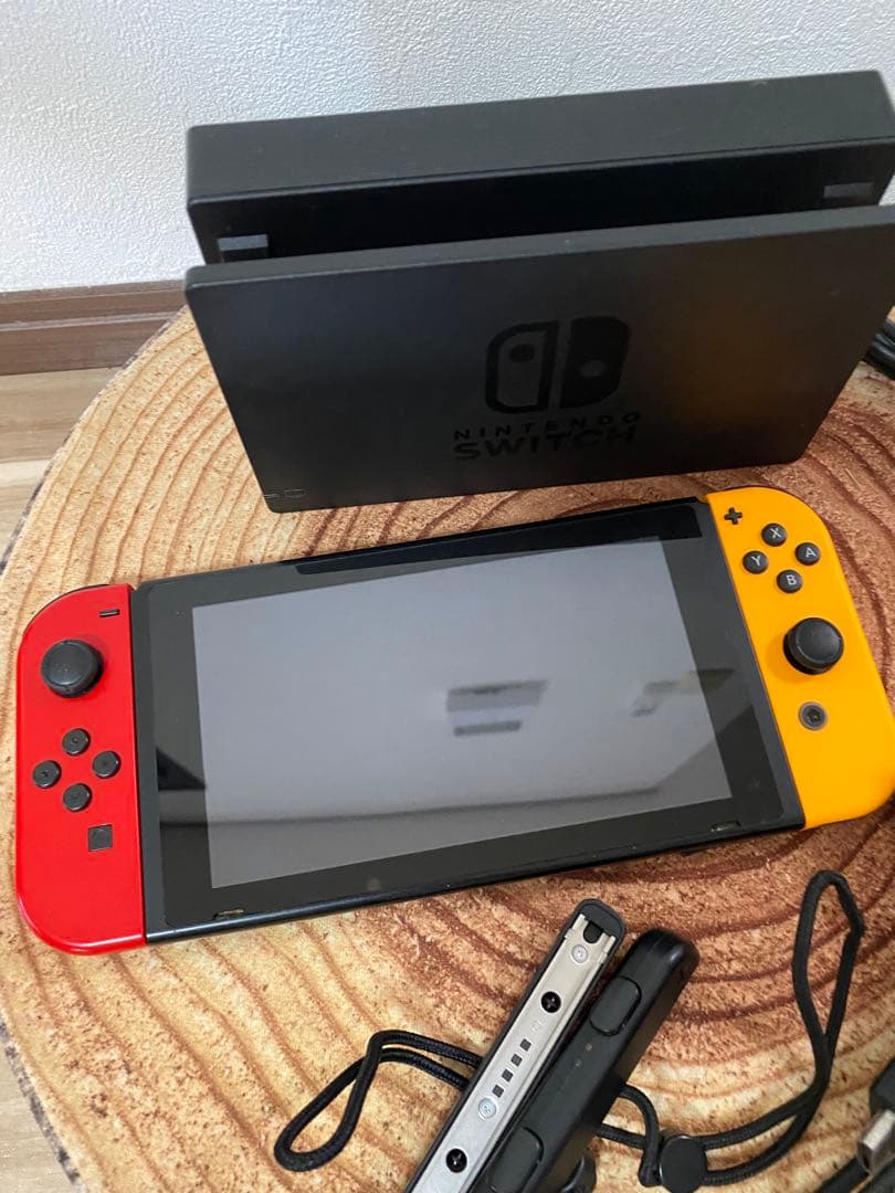 Nintendo Switch ニンテンドースイッチ本体レッド/イエロー　箱無し