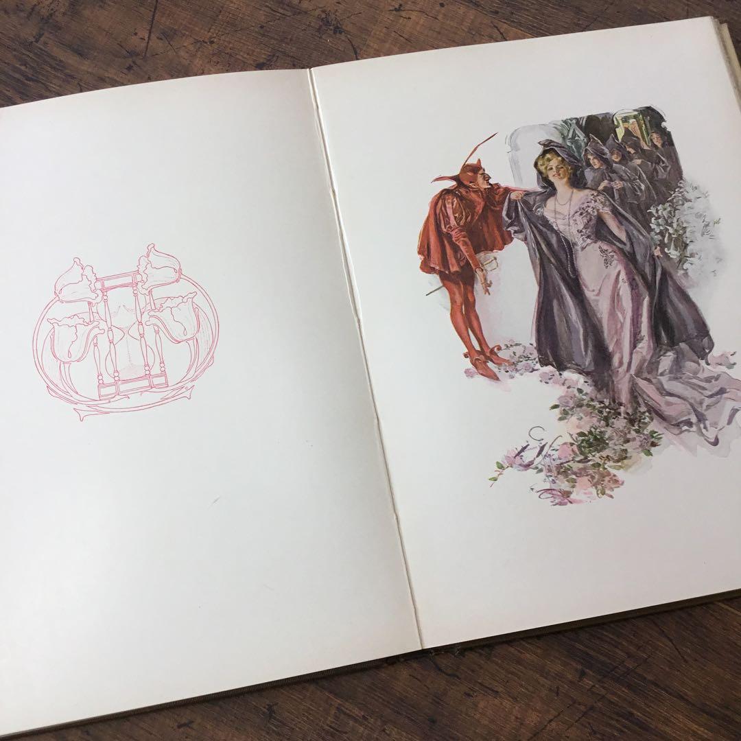 洋書　アンティーク本　ディスプレイ インテリア　古書