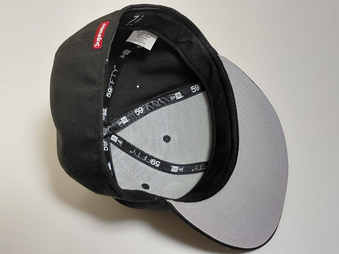 【極美品】Supreme × New Era　ツノ S Logo \"Black