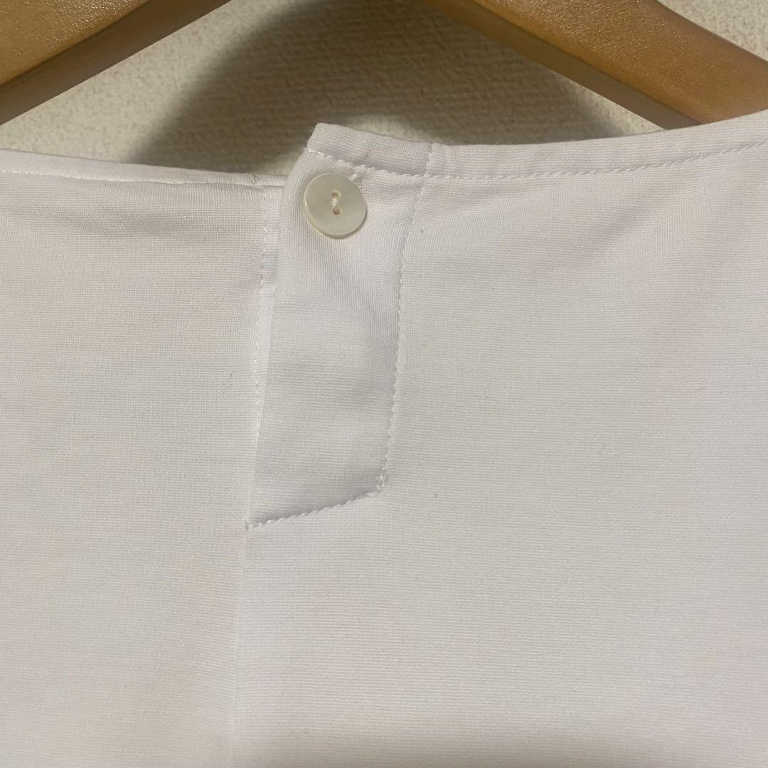 ビアズリー フロント刺繍フレアカットソーBEARDSLEY 白　ホワイト