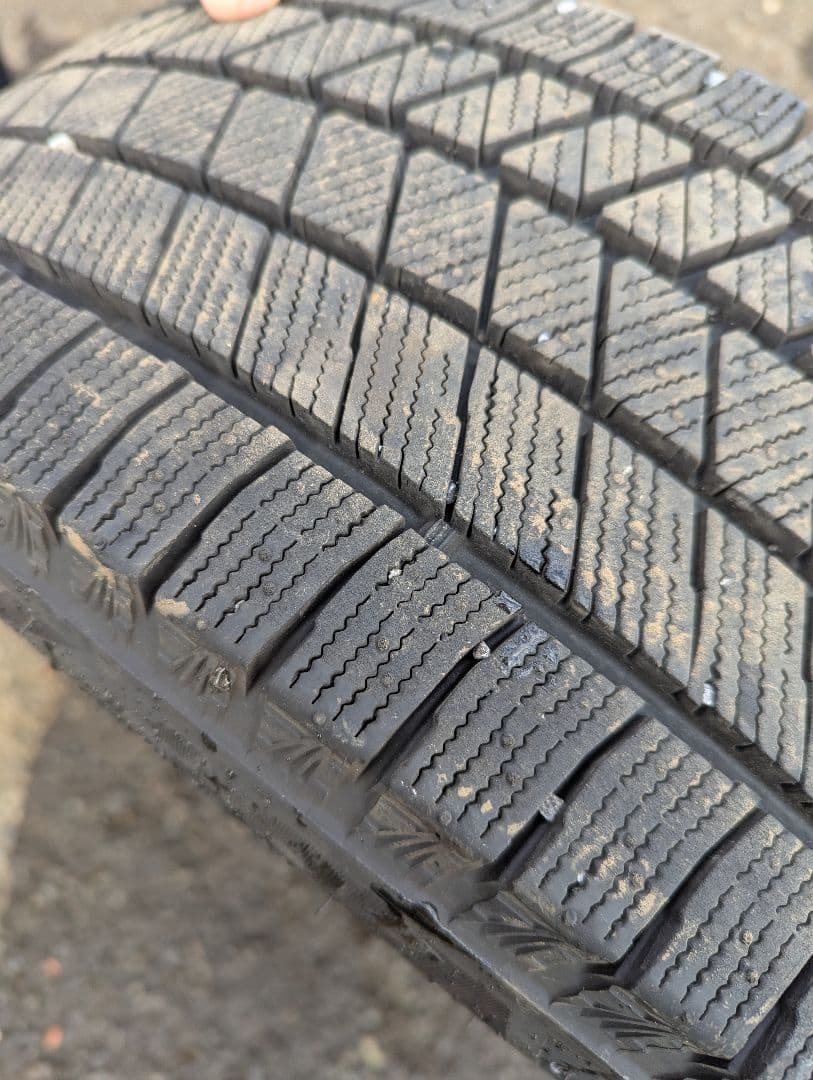 悟空　孫さま専用　BLIZZAK VRX3 205/60R16