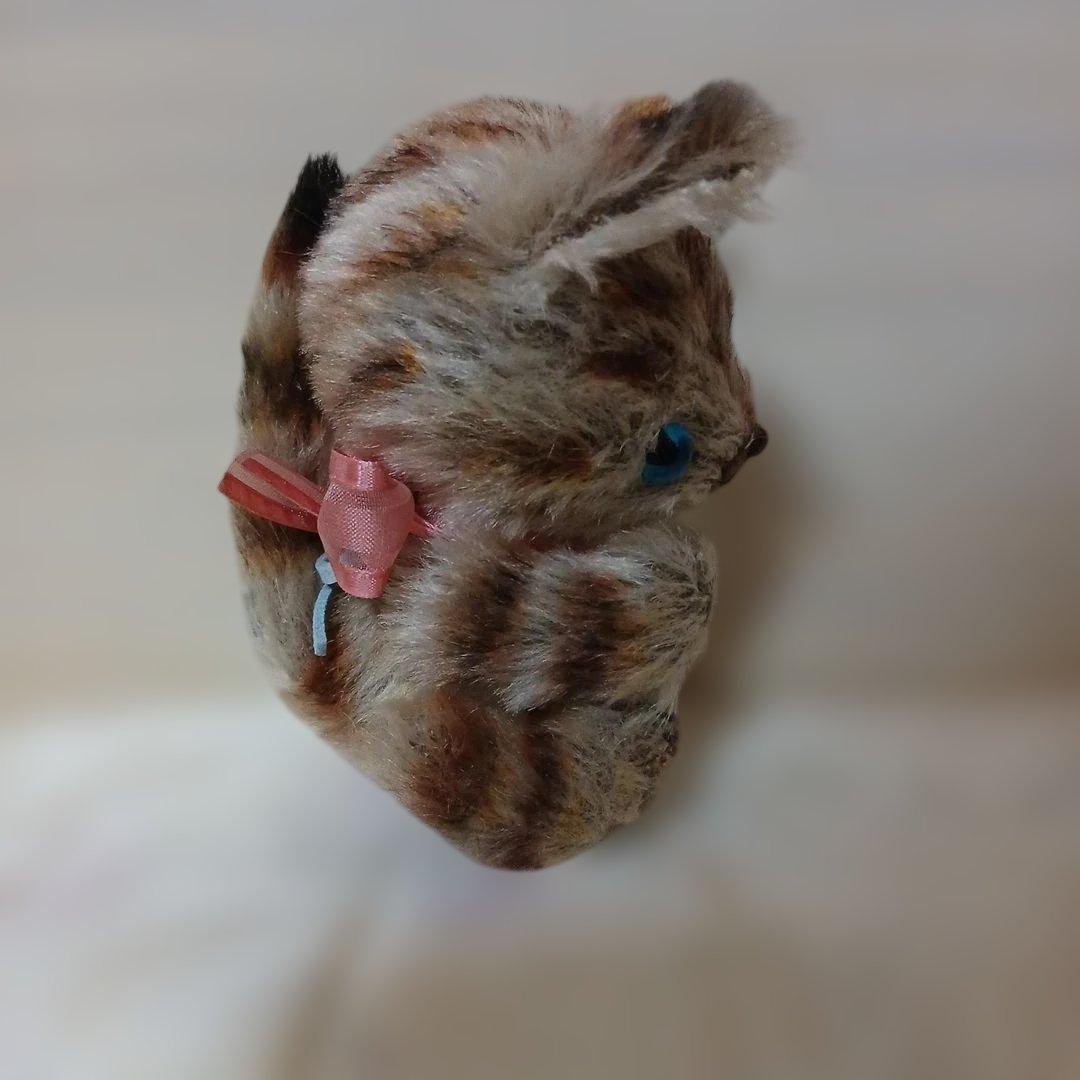 作家様　クローバーチャーム付き　ねこ　ぬいぐるみ