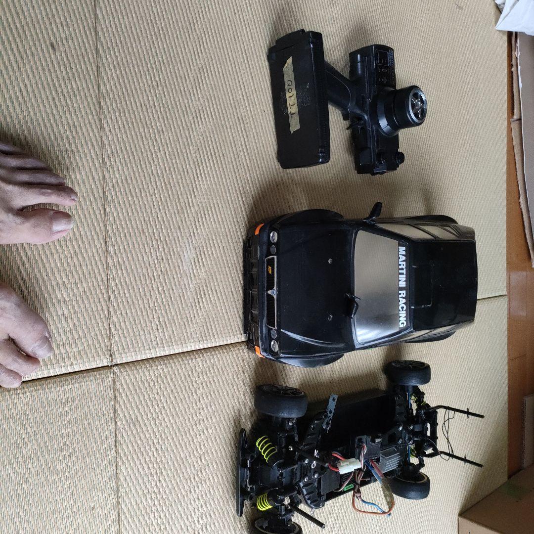 電動ラジコンカー カーボン製シャーシ