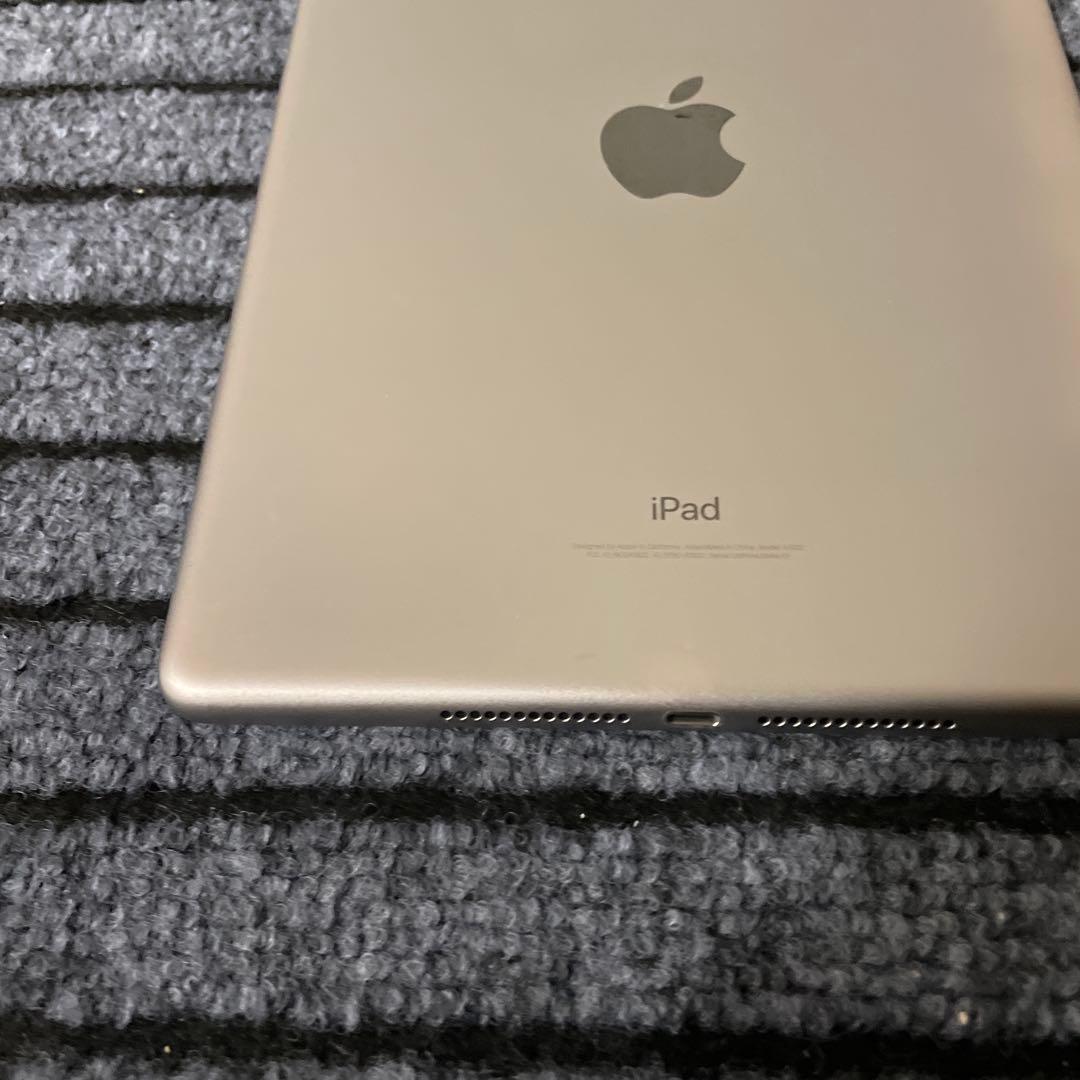 13 iPad 5世代 32GB Wi-Fi スペースグレイ