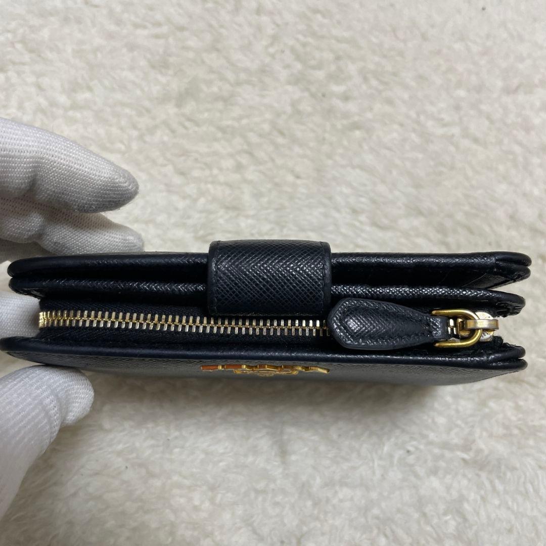 PRADA　プラダ　折り財布　サフィアーノ　ブラック　黒　美品‼️