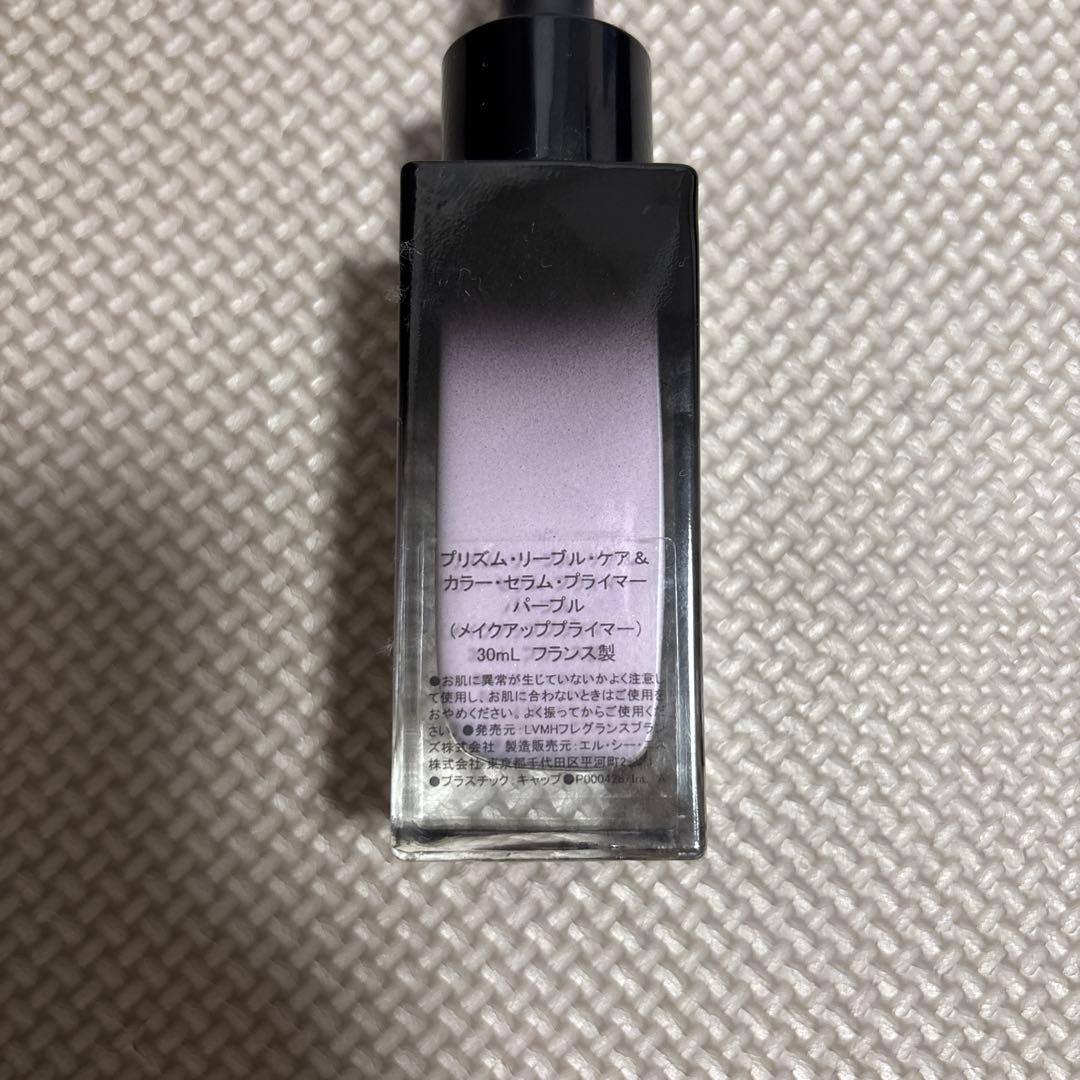 GIVENCHY プリズムリーブルケア&カラーセラムプライマー