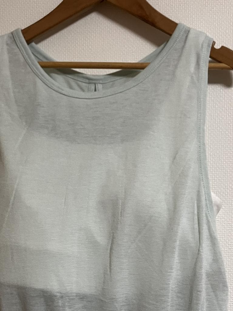 新品　スカーラ　カランドトップ　ヨガウェア　タンクトップ＆ブラトップ　Mサイズ