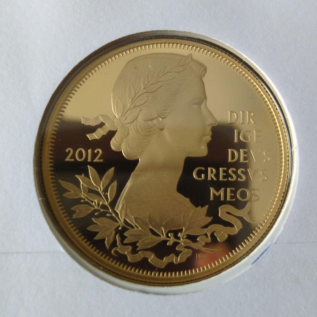 エリザベス女王 ダイヤモンド・ジュビリー 記念銀貨　2012年　5ポンド