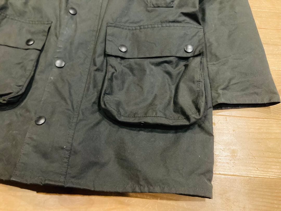 オイルドジャケット 古着 00s Barbour バブアー 緑 BEAUFORT