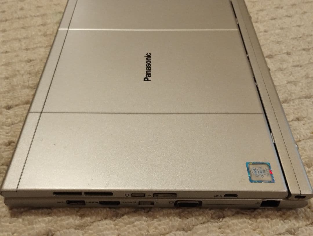 ノートPC（2in1モデル）CF-XZ6 タブレットモード可能