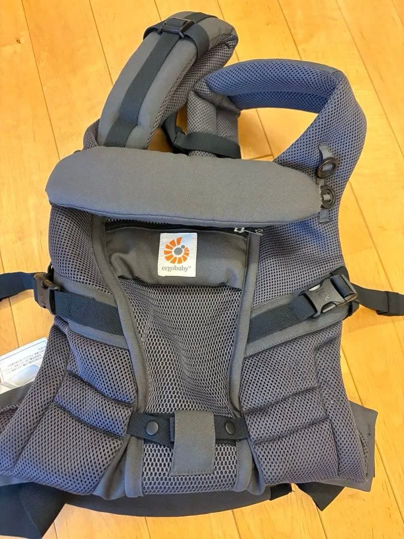 新品未使用　ergobaby Adapt cool air抱っこひも