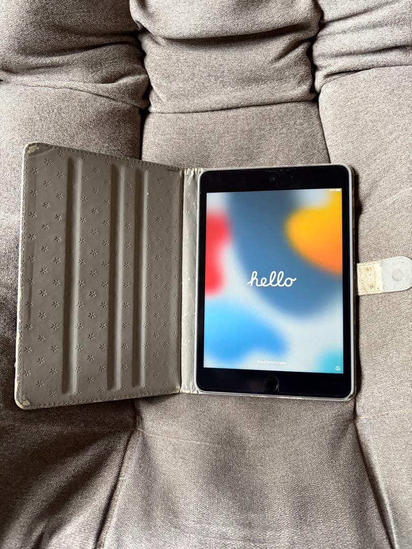 iPad mini 4 Wi-Fi 128GB スペースグレー A1538