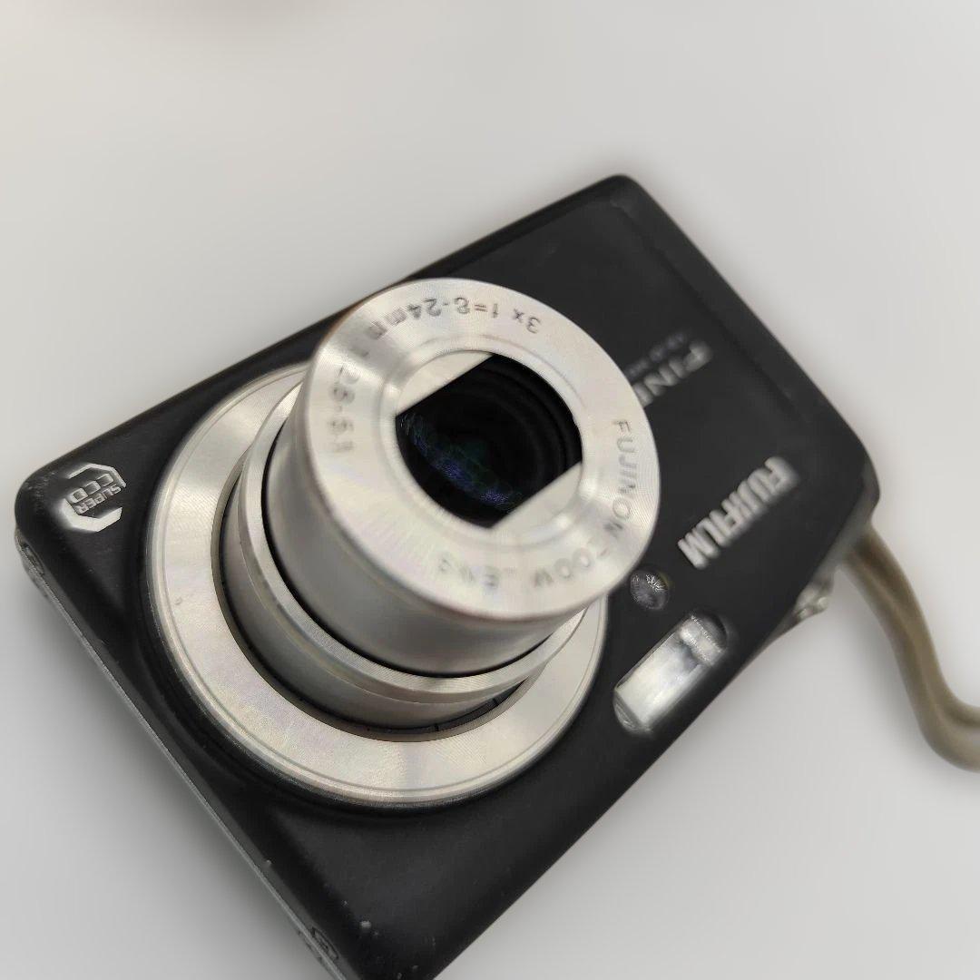 FUJIFILM FinePix F50fd 本体 バッテリーチャージャー付き