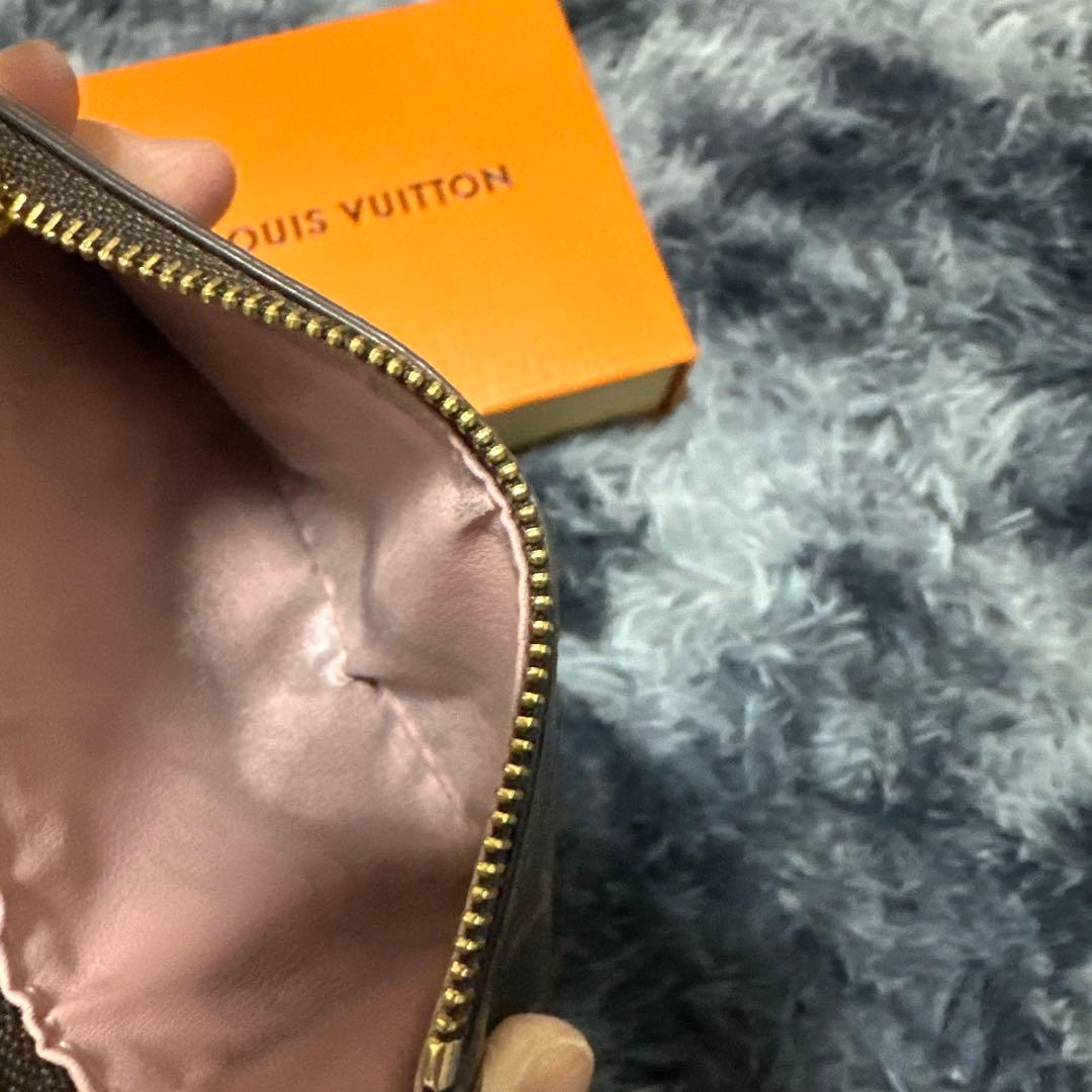 LOUIS VUITTON 三つ折り財布 ブラウン