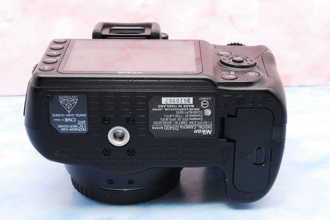 ニコン D3400☆美品＆ショット数少☆スマホ転送OK☆一眼レフカメラ☆