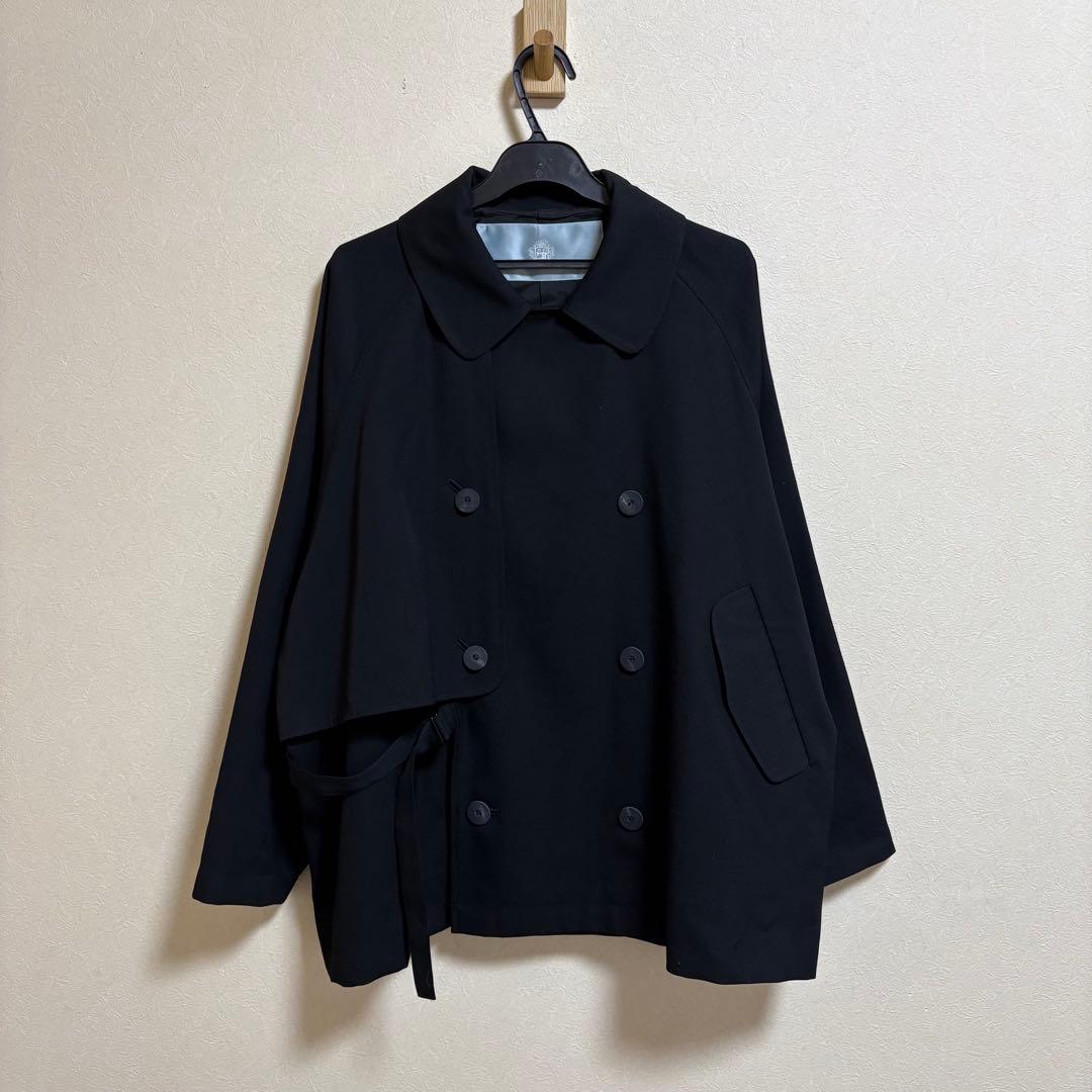 美品 Dulcamara よそいきトレンチショートコート ブラック 0 ゆったり