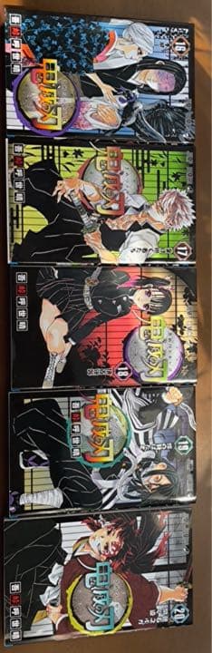 鬼滅の刃　漫画本全巻セット＋片羽の蝶(小説)