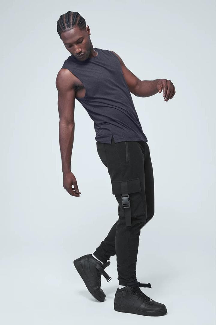 Alo Yoga Streetside Sweatpant unisex 完売品