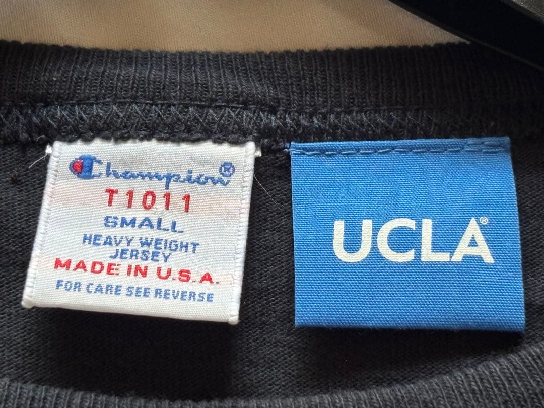極美品✨UCLA ブルーインズ ロゴTシャツ champion ヘビーウエイト