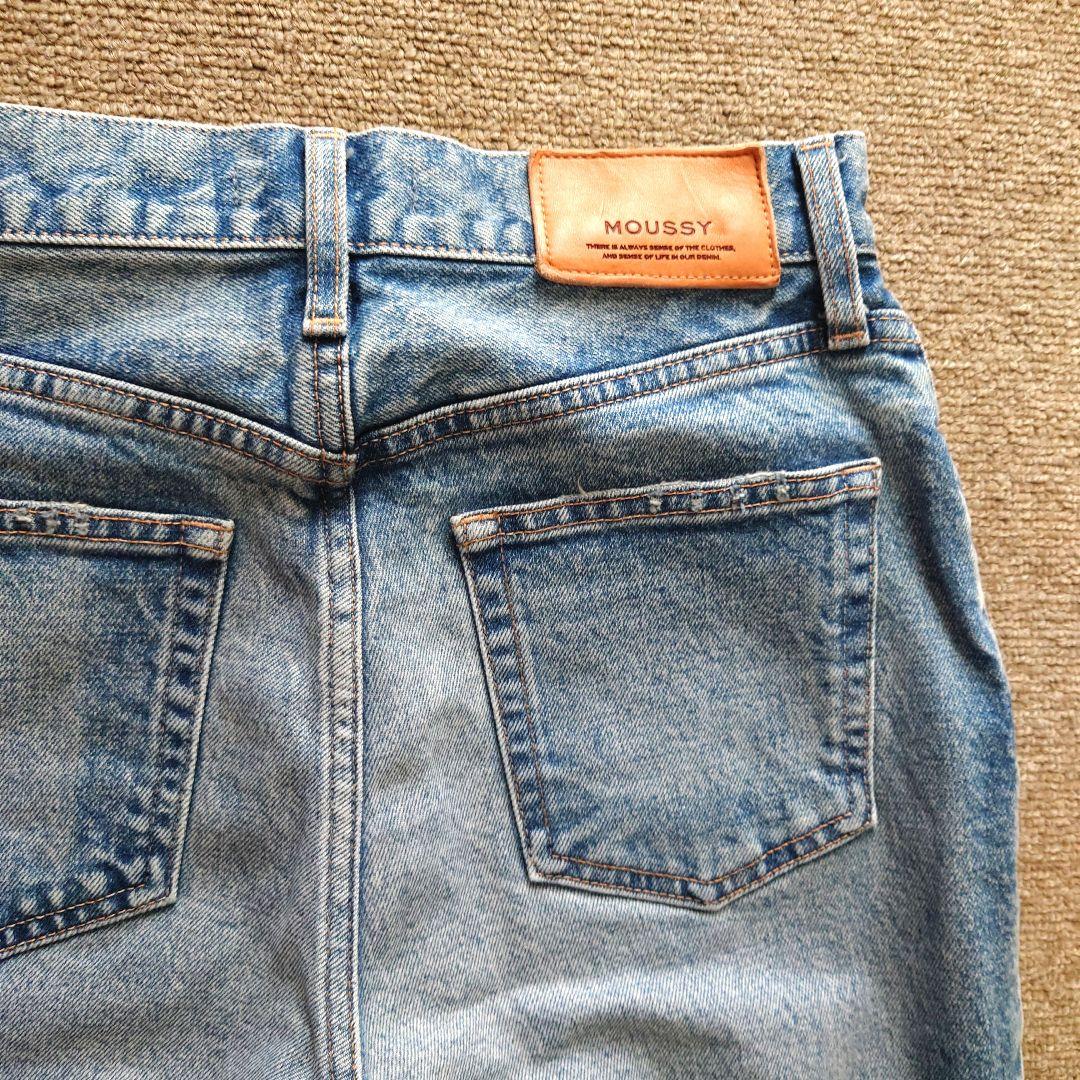 超美品 MOUSSY MVS ブーツカットデニム ブルー ロング丈 W26