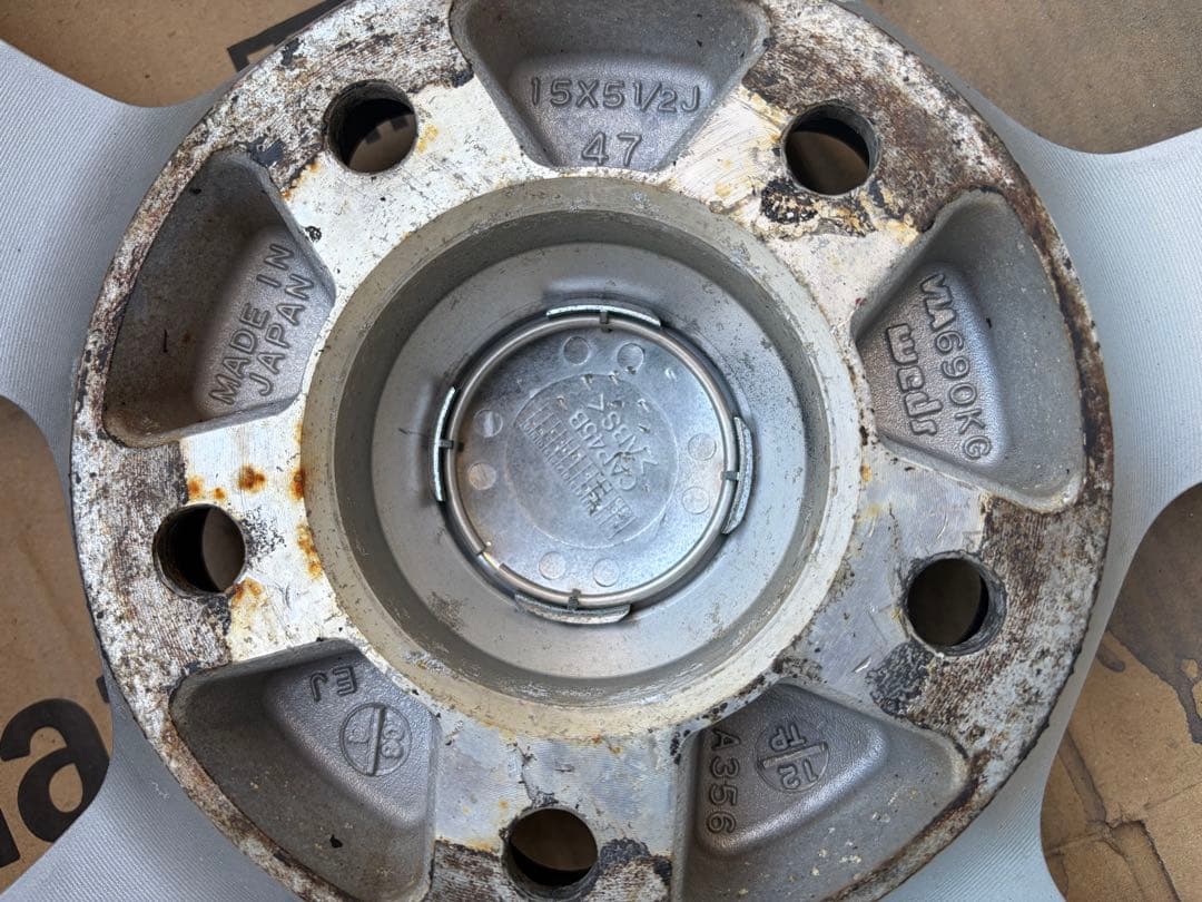 WEDS製　Leonis15インチ アルミホイール 15x5.5J