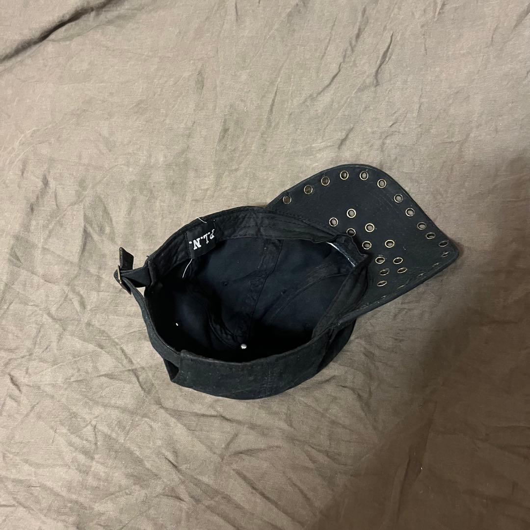 定価29700円 P.L.N STRING CAP DARK GREY