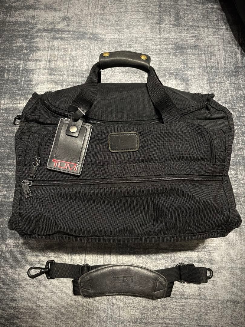 TUMI made in USA/トゥミ ボストンバッグ 純正ストラップ付