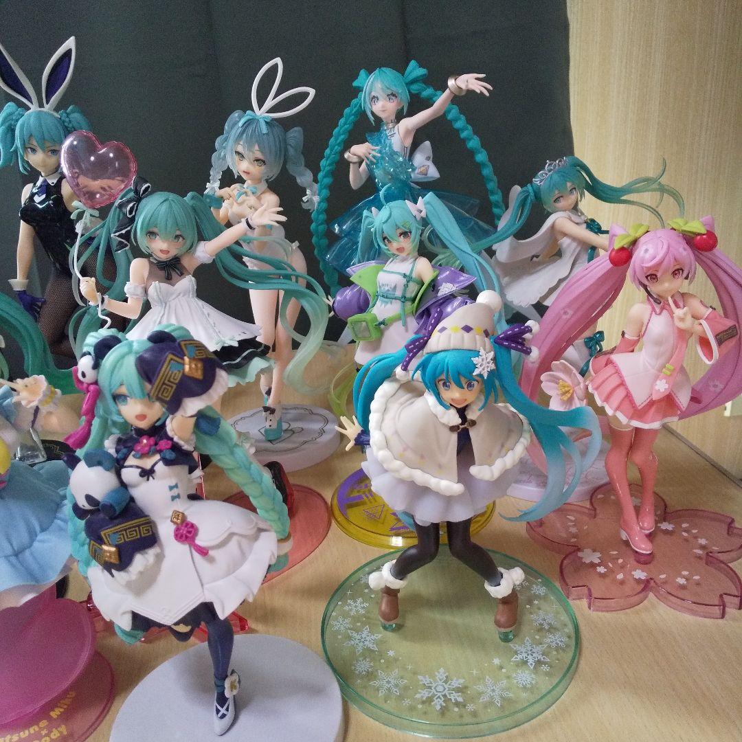 初音ミク フィギュア 14体＋1体オマケ セット まとめ売り