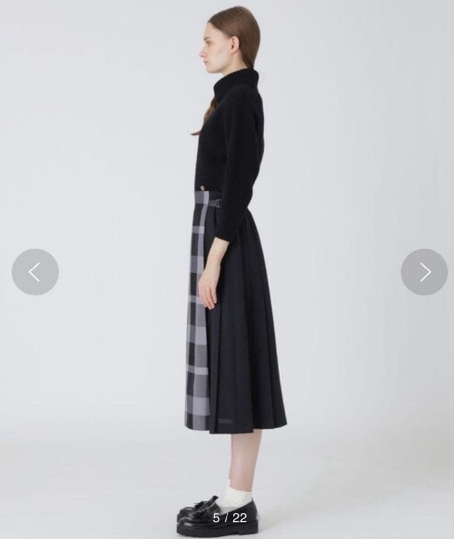 美品ブルーレーベルクレストブリッジ　ロングチェック スカート　38