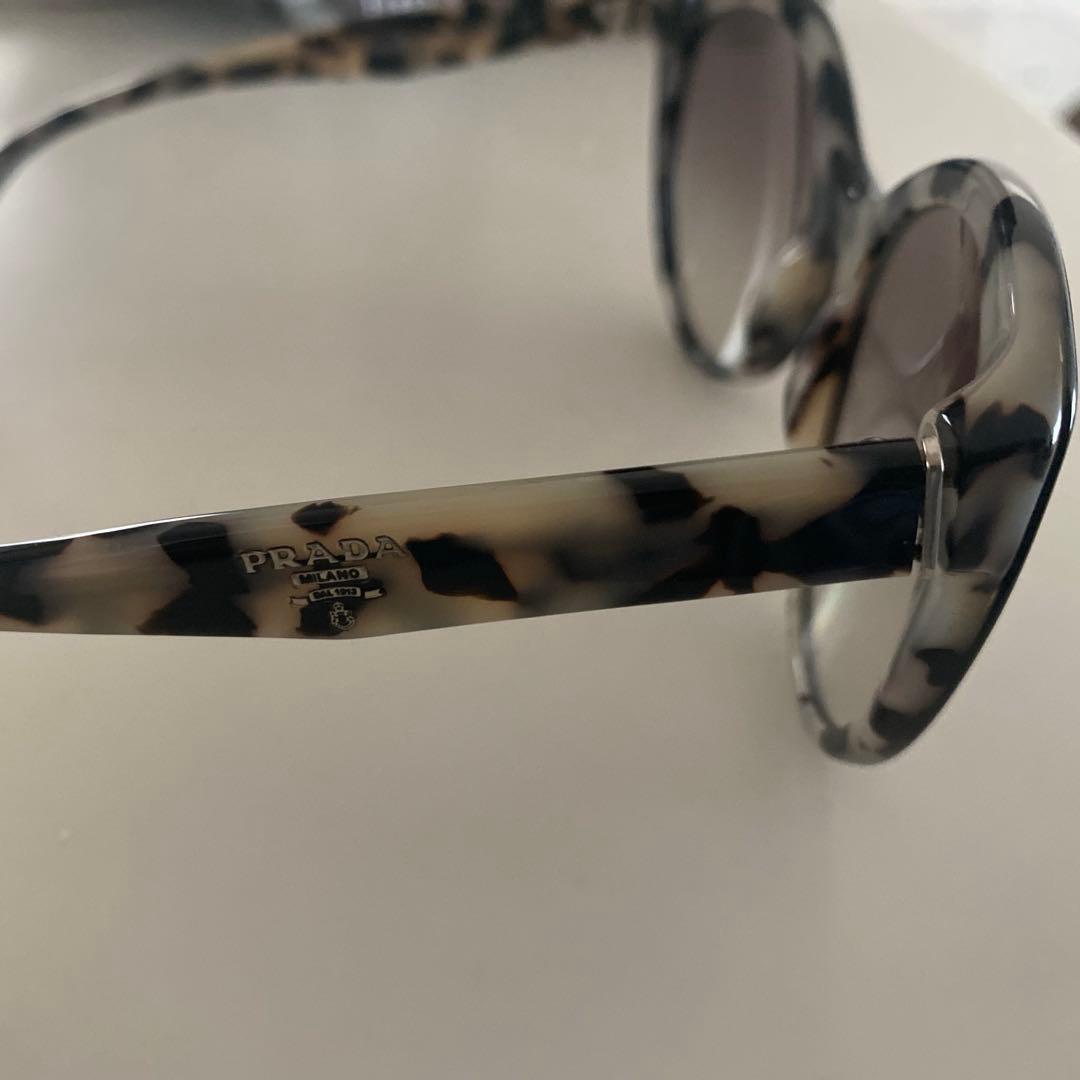PRADA サングラス