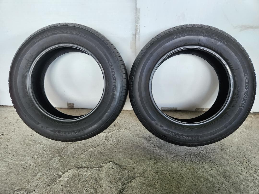 送料込☆2022年製 ブリヂストンタイヤ 195/65R15日本製☆2本