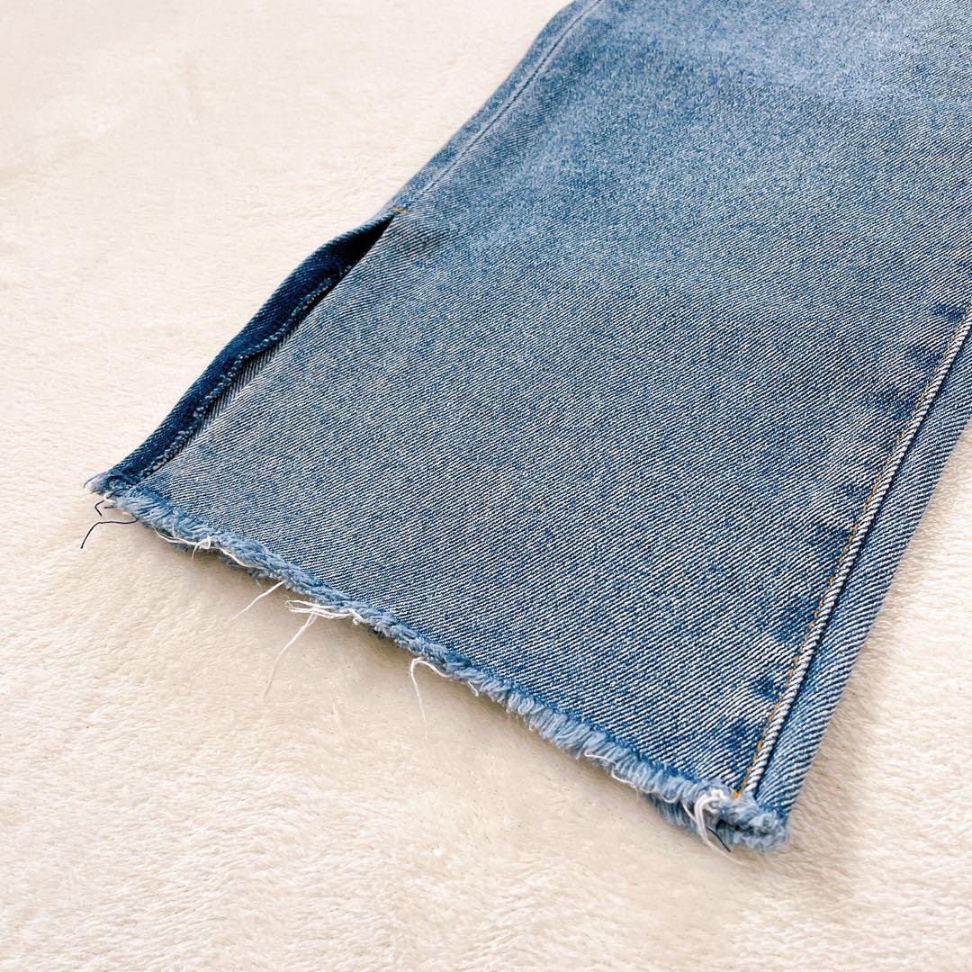 全骨格美脚見え！ MONN.:. モンslit DENIM ブルー 38 M