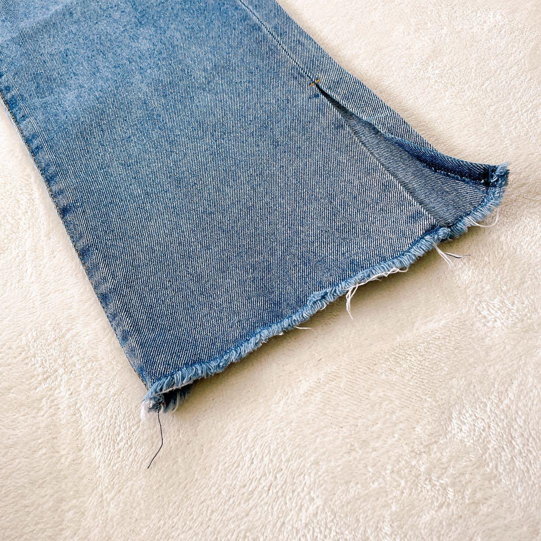 全骨格美脚見え！ MONN.:. モンslit DENIM ブルー 38 M