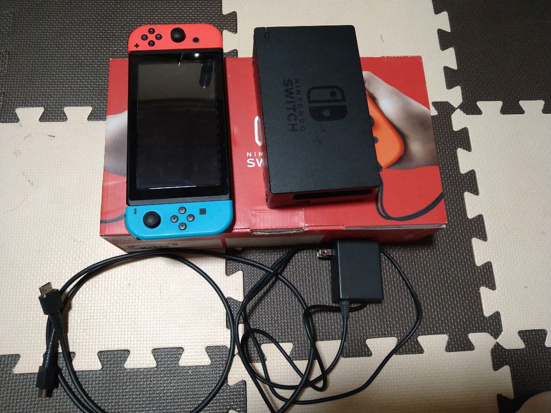 美品！Nintendo Switch 青/オレンジ Joy-Con 本体