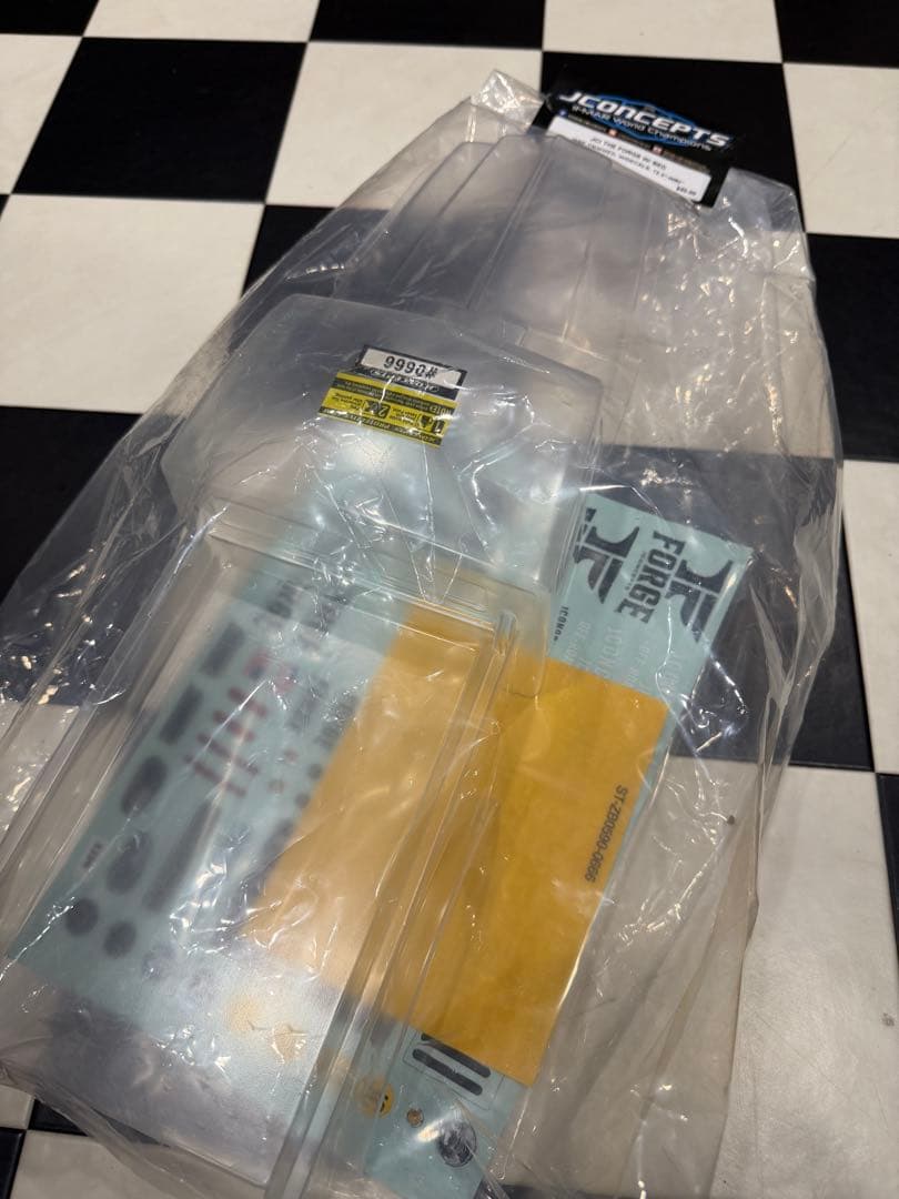 本日限定 jconcepts クローラー THE FORGE 新品 国内入手困難