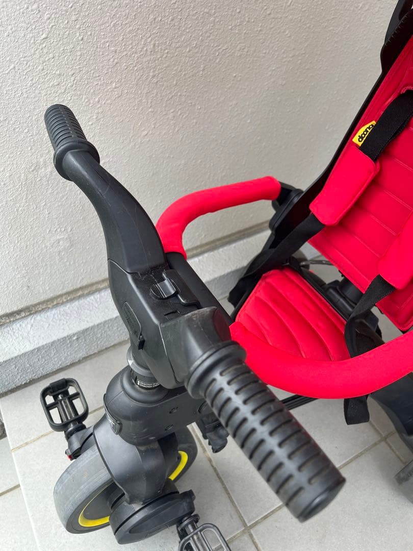 doona 折り畳み三輪車 LIKI trikeリキトライク　レインカバー付き